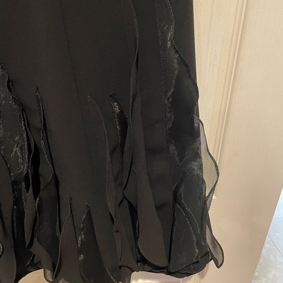 NWT White House Black Market Little Black Dress - Picture 6 of 11